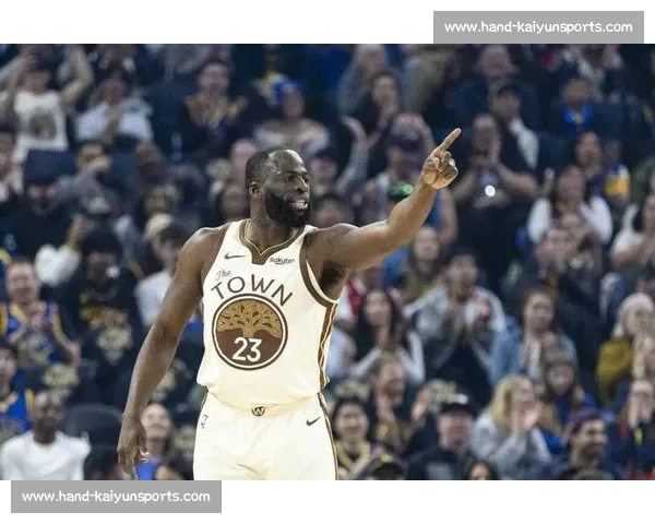 勇士续约神射中锋！波斯特 40% 三分率成战术杀器