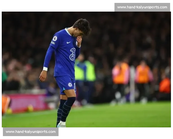 米兰官宣菲利克斯离队引众怒：零贡献为何获感谢？球迷集体炮轰俱乐部