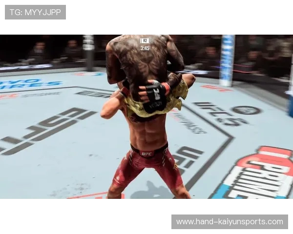 托普里亚 2 分 32 秒弑神！UFC 轻量级王座易主，奥利维拉王朝彻底终结